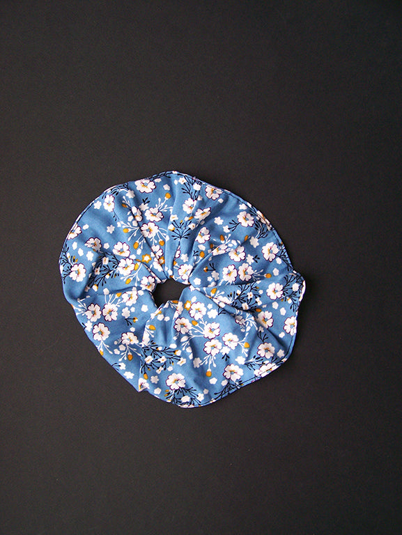 Floral blue Scrunchie